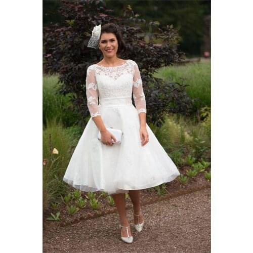 2021 New Sexy Backless Short Wedding Dress With Half Sleeves Wedding Gowns Lace Bridal Dresses Knee Length