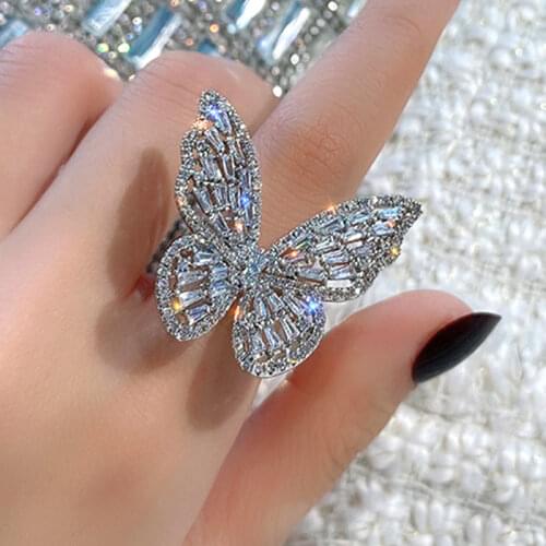 Qilmily Rings With Crystals