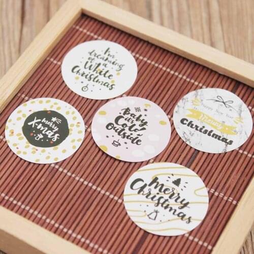 200pcsMulti pattern gold foil Happy new year gifts sticker labels tag mabel background Merry chrsitmas gifts/cookies label