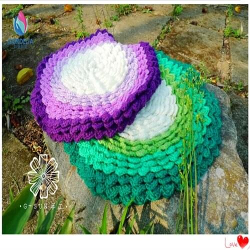 2015 new arrival European luxury cotton crochet cushion for sofa seat cushion with flower blanket for home decor 3D flower towel