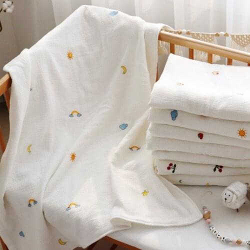 Embroidery Cherry Super Soft Cotton Muslin Blanket Summer Baby Swaddle Baby Quilt Newborn Wrap Bath Towel Baby Receiving Blanket