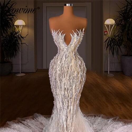 Lowime Pearls Feather Middle East Muslim Evening Dresses 2021 Couture Formal Long Party Dress For Wedding Dubai Arabic Prom Gown