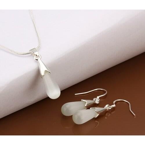 Fashionable novelty 2017. jewelry set with crystals and artificial pearls for women: ring, earrings and necklace. S479