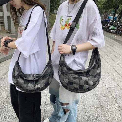 Bag womens 2021 new tide character pattern shoulder bag Korean Harajuku large capacity jiaozi bag mens messenger bag