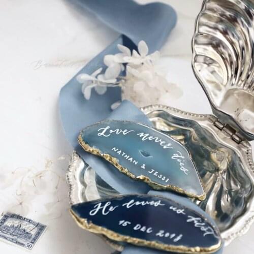 1pcs lot custom name natural agate Wedding Anniversary Festival Birthday Party table number decoration Bride Bridesmaid gifts