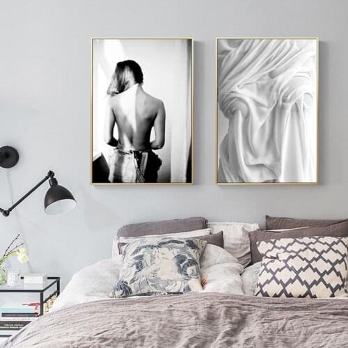 Vintage Sexy Girl Wet Shirt Wall Art Canvas Painting Nordic Posters And Prints Black White Wall Pictures For Living Room Decor