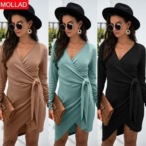 Fall 2021 New Hot Sale V-neck Bundle Long Sleeve Solid Color Irregular Dress