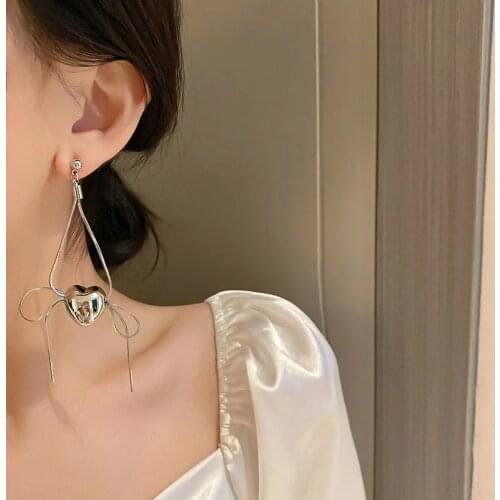 Silver Color 3 D Heartshape Tassel Earrings Minimalist Love Charm Pendant Earrings For Women Girls Exquisite Accessories
