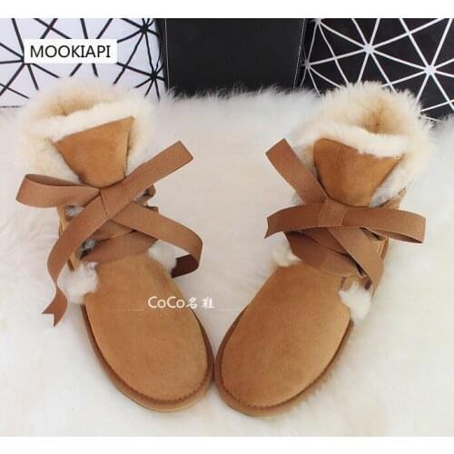 New winter 2019 thicker, warm and ski-proof cotton Boots Laced with snowfield boots and womens fur-in-one short boots