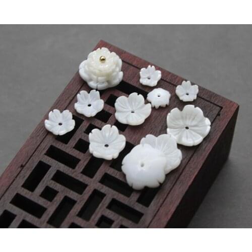 5pcs / Bag Natural Freshwater Shell Hand-carved Bauhinia Bowl Flower Beads DIY Necklace Earrings Hair Clip Brooch Accessories