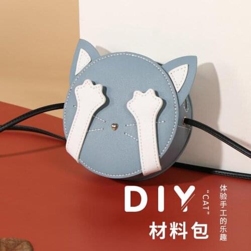 2021 New Little cat kitty peek-a-boo diy do it yourself handmade Bag cute Cross-body female bags by hand sewn