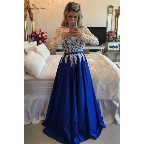 Plus Size Mother of The Bride Dresses Long Sleeves Button Back Lace Pearls Long Mother Evening Dress Wedding Guest Gowns