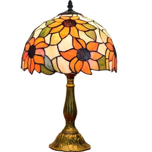 Dia30cm Creative retro rural sunflower bedroom bedside table lamp Tiffanys Stained Glass Vintage decorative bedroom lights