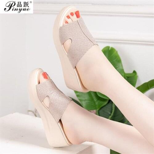 Women Slippers Shoes Genuine Leather Casual Slides Women Summer Shoes Retro Solid Mother Shoes Wedges Flip Flops