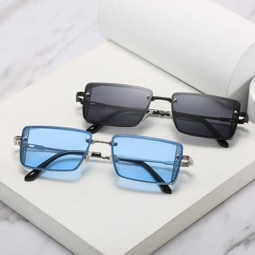Elbru Metal Small Square Frame Fashion Personality Sunglasses Outdoor Travel Sunscreen Sunshade Anti ultraviolet Sunglasses