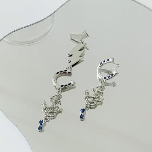 U-Magical Hiphop Asymmetry Lightning Anchor Twine Dangle Earring for Women Long Tassel Metal Heart Geometric Earring Jewelry