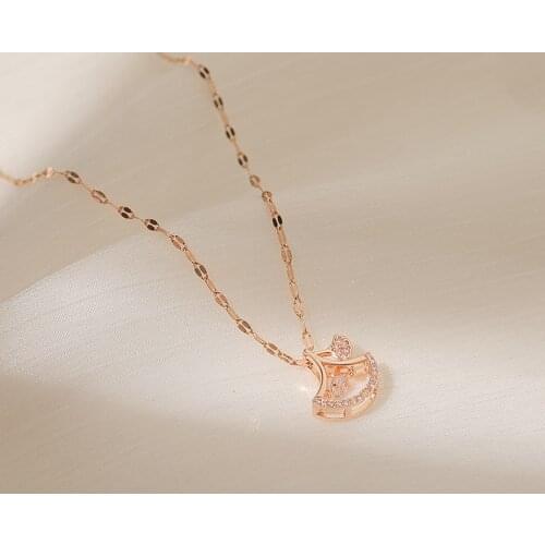 2021 Korean Fashion New Necklace, Temperament, Wild Fan, Smart Clavicle Chain, Niche Simple Crystal Necklace, Womens Clothing