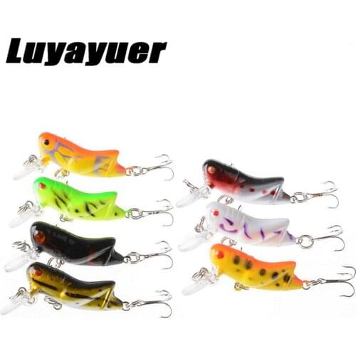 7 Color Winter Insect Bait 4.5cm/4.1g Artificial Crank Bait Rotating Barb Hook Lure Fishing Supplies 10 # Hooks Fishing Bait