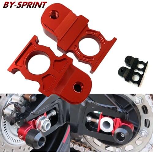 CNC Rear Axle Adjustment Chain Spindle Regulator Block Spool SlidersMotorcycle Accessories For Honda CBR600RR CBR1000RR 08-17