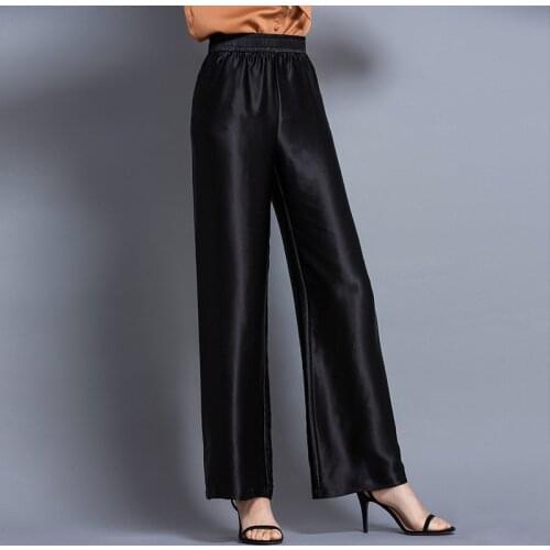 Saison de Papillon Women's Loose Pants