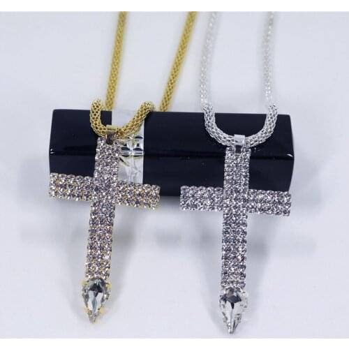 EXCITED ZIRCON Chokers On The Neck