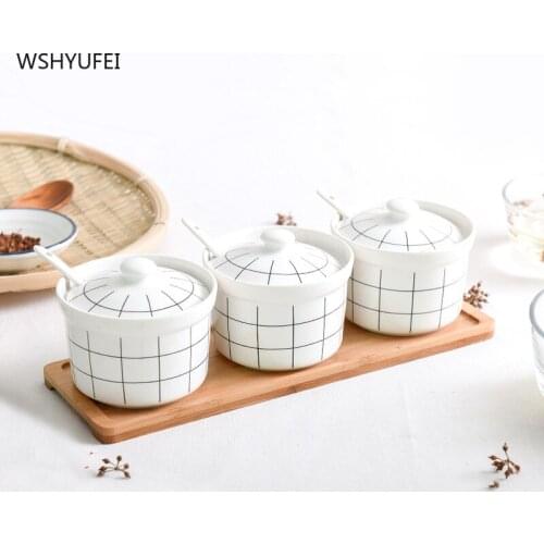 Simple white ceramic sealed storage jar with lid spice jar dried fruit snack container bottle coffee tea jar kitchen tool