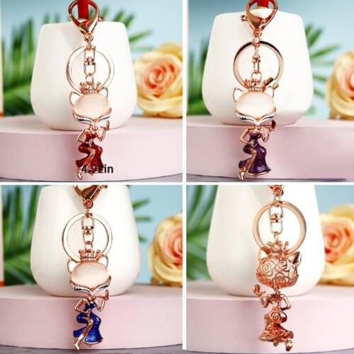 Cute Foxes Keychain Crown Queen Animal Shape Key Rings Chain Bag Jewelry Pendant
