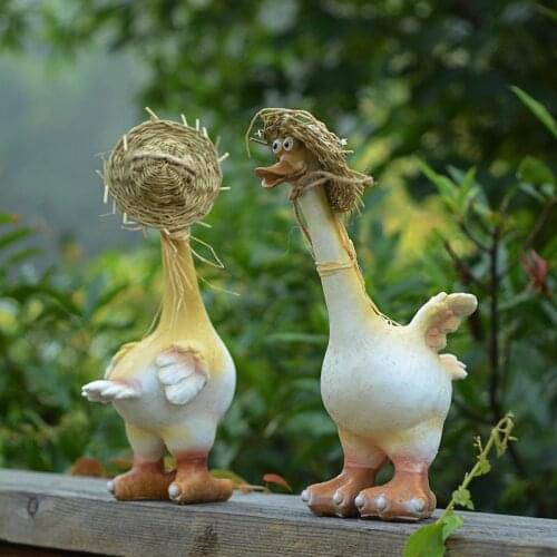 2pcs Straw Hat Pastoral Duck Resin Jewelry Garden Pond Beautification Pastoral Decoration Home Decoration Back To Nature