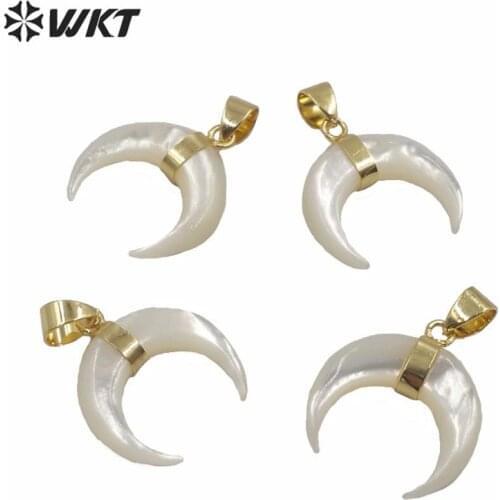 WT-JP214 2020 popular MOP Pendant gold trim crescent shape Mother of pearl pendant good quality pearl wholesale 10pcs/lot