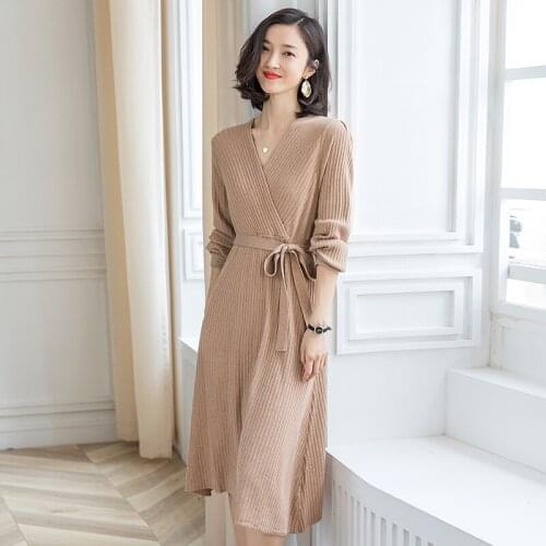 New Arrival 2019 Autumn Lady Slim Long Wool Dress Sexy Female V-Neck Knit Dress With Belt