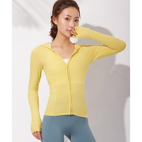 Autumn New Thin Style Women Running Jacket Long Sleeve Thumb Hole Zipper Hoodie Women Tight Elastic Yoga Outdoors Riding Coat