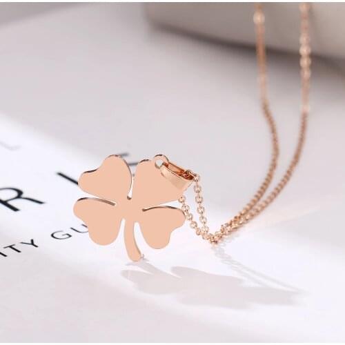 316 Stainless Steel Necklaces for Women Man Lovers Clover Gold Color Pendant Necklace Engagement Jewelry wholesale