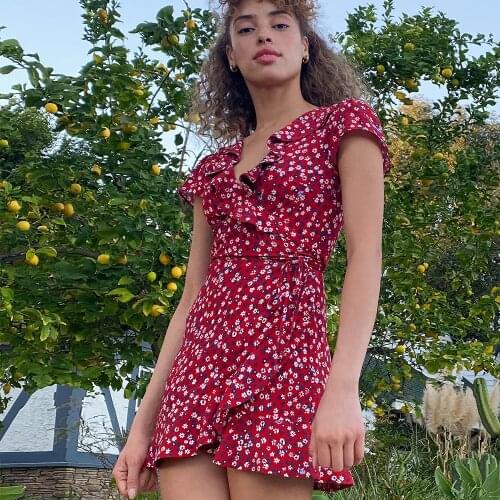 Retro Red French Pastoral Style Ruffles V-Neck Mini Floral Dress Women Short Dresses 2021 Summer New Young Lady Vintage Dress