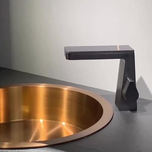 Ceramic Disc Valves Temperature Control Brushed lavatory Bathroom Wash Face Basin Faucet Brass