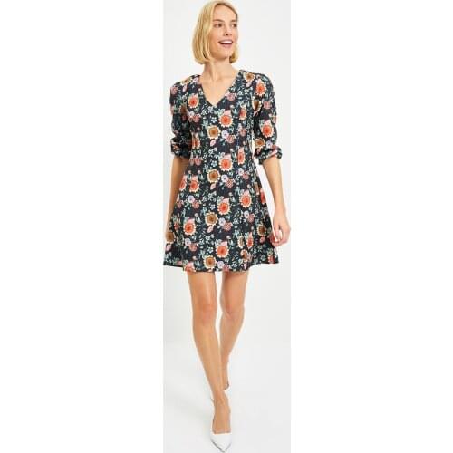 Trendyol V Collar Dress TWOAW22EL0150