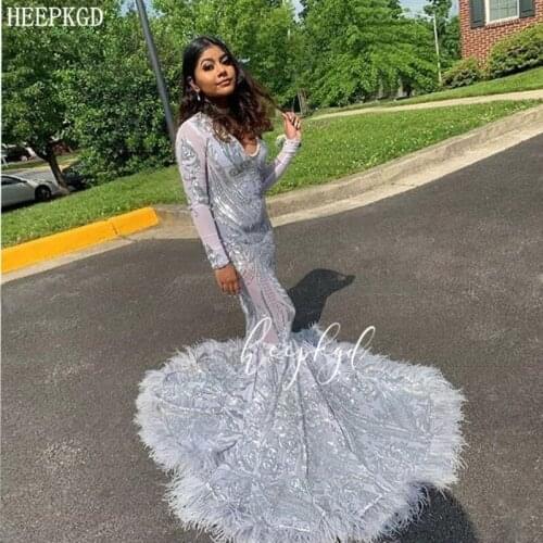 Sliver Long Sleeves Sequins Mermaid Prom Dresses With Feathers V Neck See Through Sexy Black Girls Graduation Dress Plus Size
