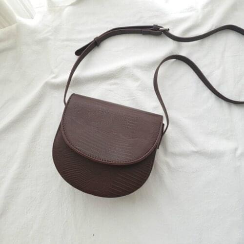 Womens bag 2021 New Retro saddle bag Korean one shoulder fashion trend messenger bag