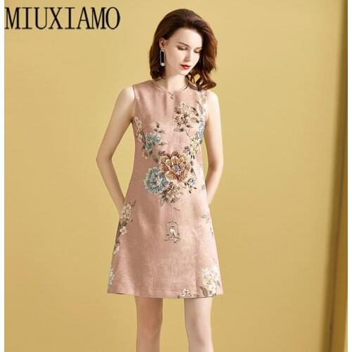 MIUXIMAO 2020 Summer Dress Newest Arrival Fashion Sleeveless Pink Slim Brid Flower Diamonds Above Knee Tank Dress Women Vestidos