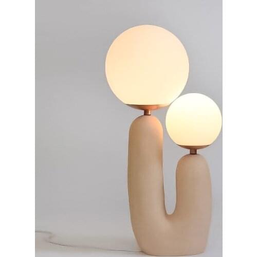 Modern Table Lamp Creative Nordic Designer Table Lights Living Room Decoration Bedroom Bedside Light Study Home Decor Desk Lamps