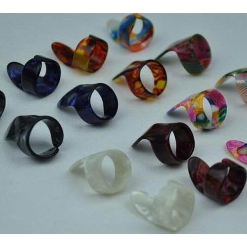 Lots of 20pcs Celluloid Fingerstyle Guitar Picks Index Finger Ring Shape Multi-Color