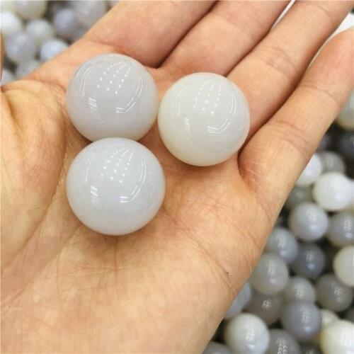 Natural gemstone white agate agate ball crystal ball reiki healing ball home decor