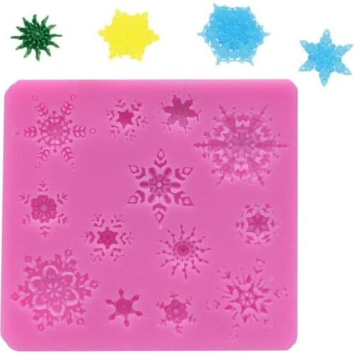 3D Christmas Snowflake Molds Silicone Chocolate Mold Candy Cookie Fondant Cake Decorating Tools Kitchen Baking Cake Tools