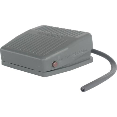 Plastic Foot switch momentary antislip pedal switch 10A AC220V Electric power switch TFS-201 treadle controller cable metal base