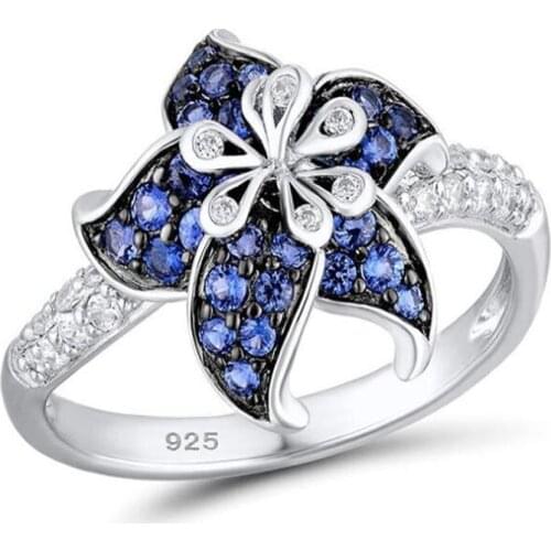 Luxurious Charming Flower Silver Color Ring for Women Elegant Lady Crystal Party Ring Korean Style Jewelry Accessories