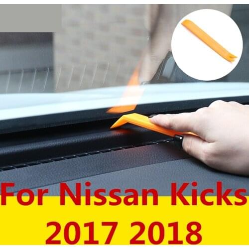 For Nissan Kicks 2017 2018 Rubber Soundproof Dustproof Sealing Strip For Auto Car Dashboard Windshield Interior Auto Accessories