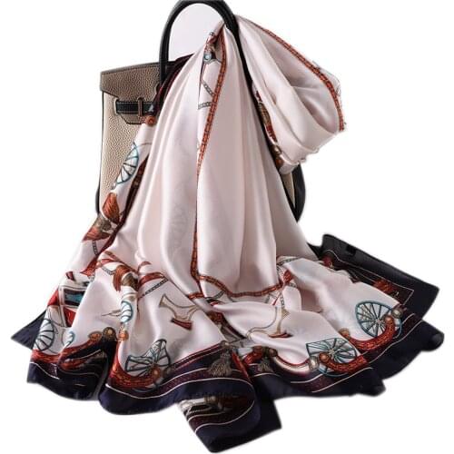 Retro carriage to keep warm in autumn and winter, new imitation silk scarf, womens dual-use spring and autumn thin shawl with g