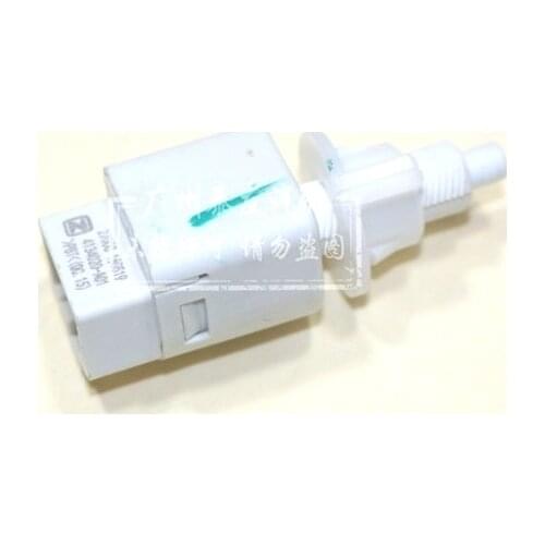 For Zotye Z300 Z500 Z700 SR7 SR9 T600 Damai X5 brake light switch brake light