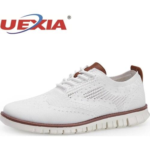 2020 Fashion Brands Mens Shoes Lace Up Lightweight British Dress Footwear Hollow Breathable Knitted Mesh Flats Shoes Big Size