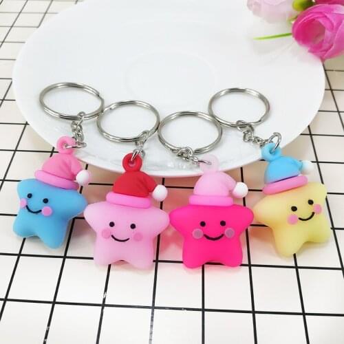 Wholesale 1300 Pieces Star Keychain