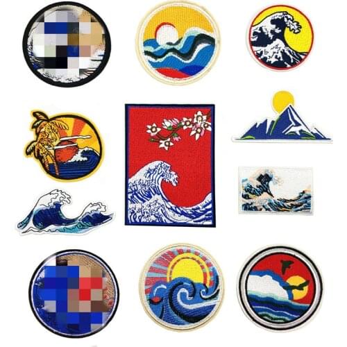 Factory Customized New Product Embroidered Cloth Stickers round Badge Patch Shoes and Hats Accessories
